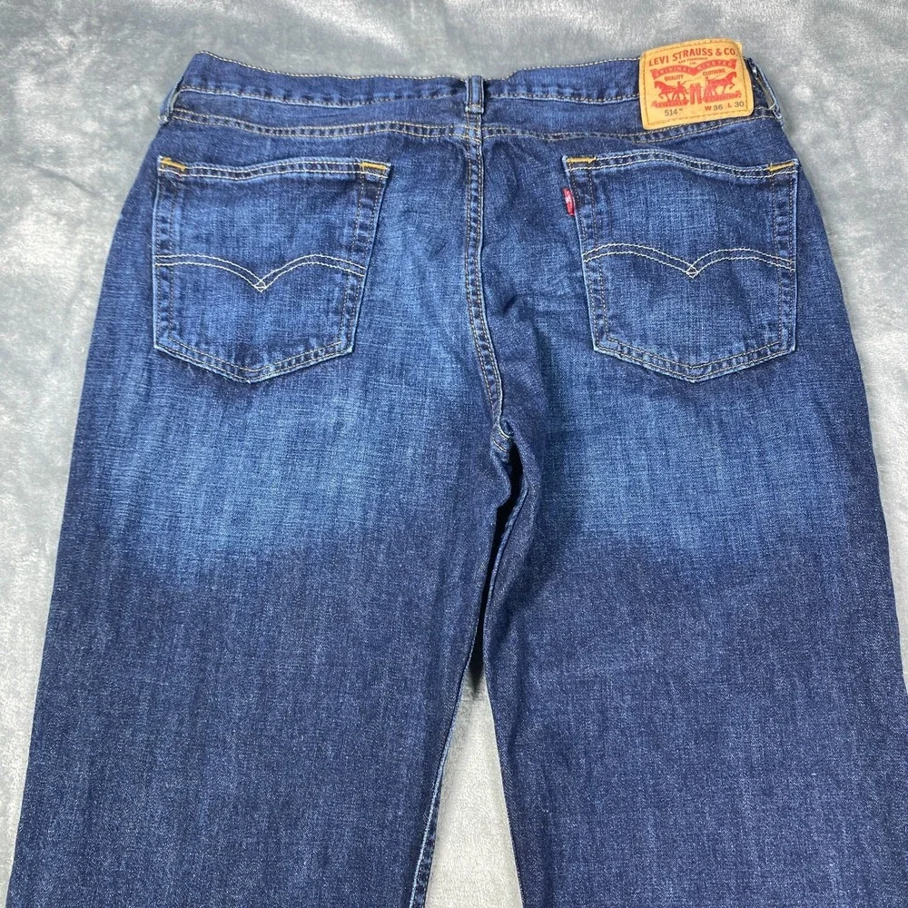 Levis 514 Jeans Mens Fits 36x29 Straight Fit Dark Wash Indigo Denim Fade Classic